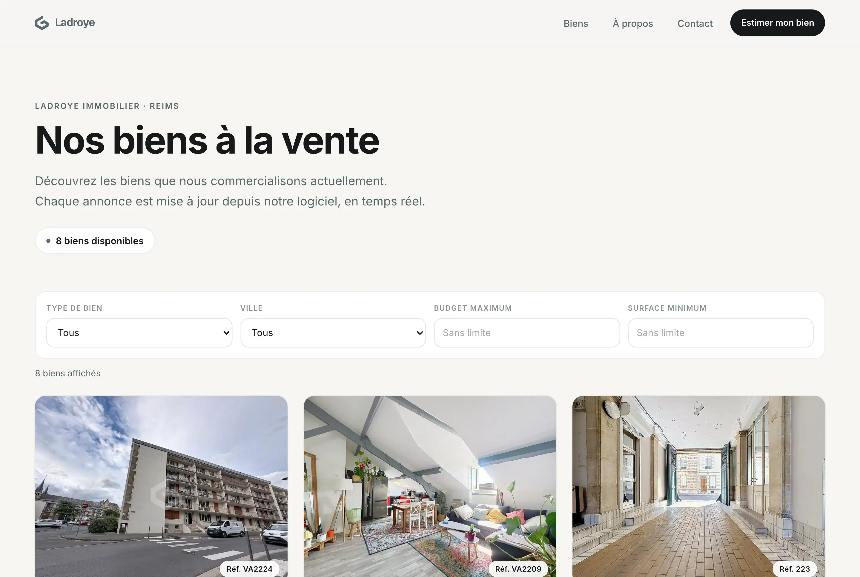 Exemple de site d'agence alimenté par la Website API : la page des biens à la vente, avec leurs photos, leurs prix et leurs surfaces.